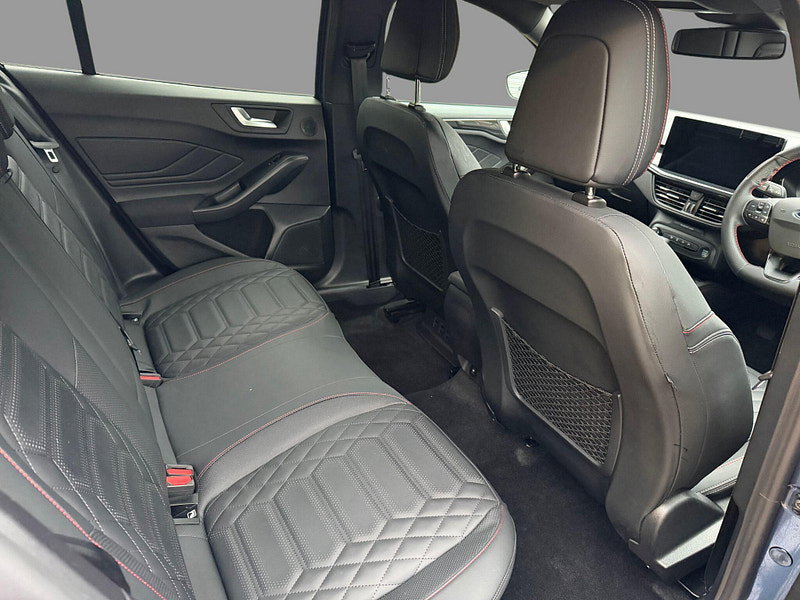 Ford Focus ST-LINE X