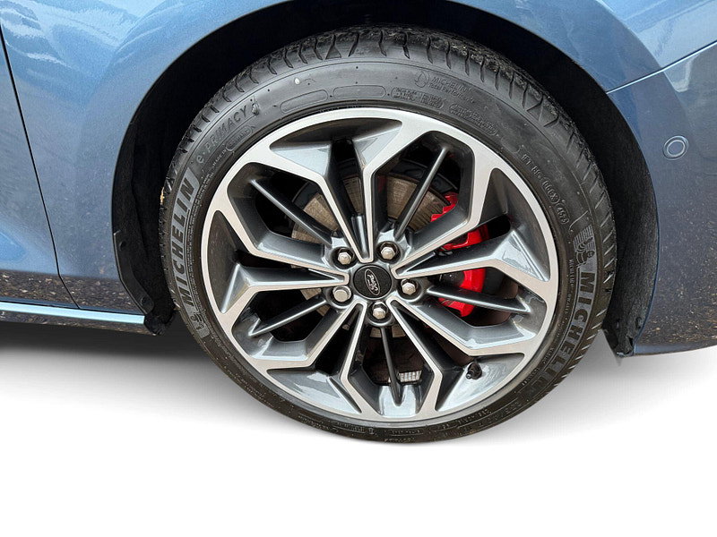 Ford Focus ST-LINE X