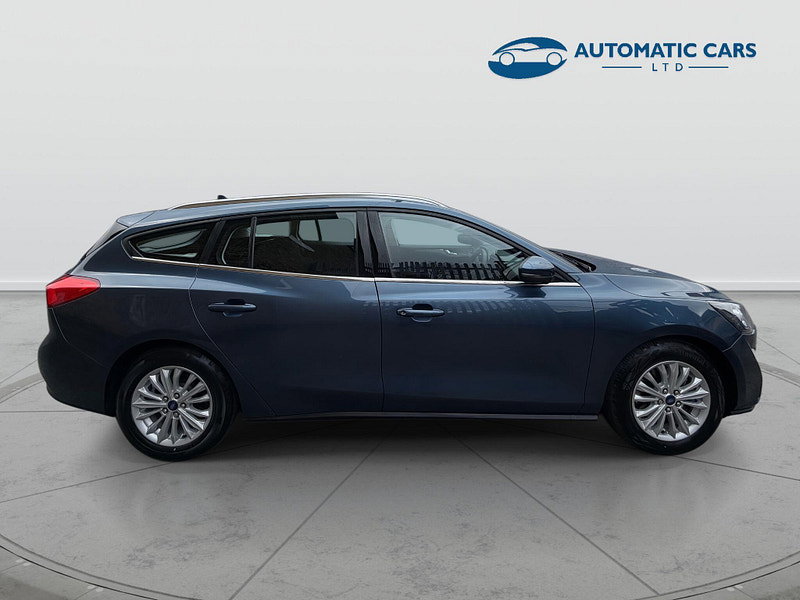 Ford Focus TITANIUM EDITION MHEV