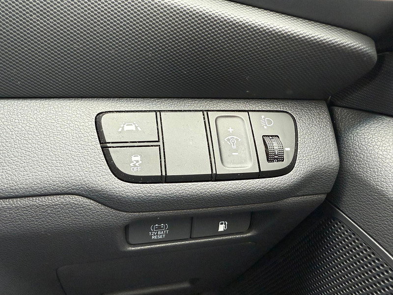 Hyundai IONIQ PREMIUM