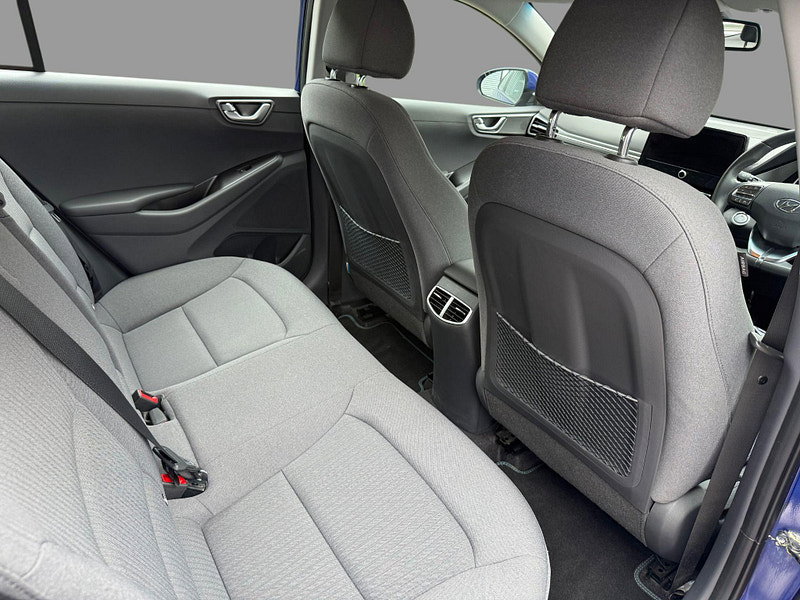 Hyundai IONIQ PREMIUM