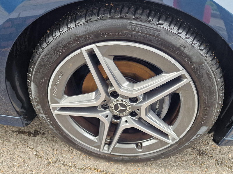 Mercedes-Benz B-Class B 200 D AMG LINE EXECUTIVE