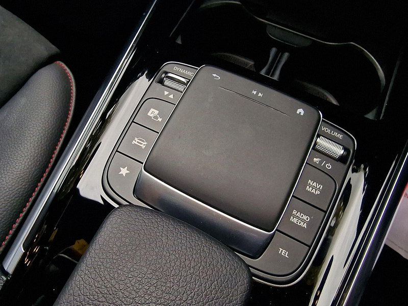Mercedes-Benz B-Class B 200 D AMG LINE EXECUTIVE