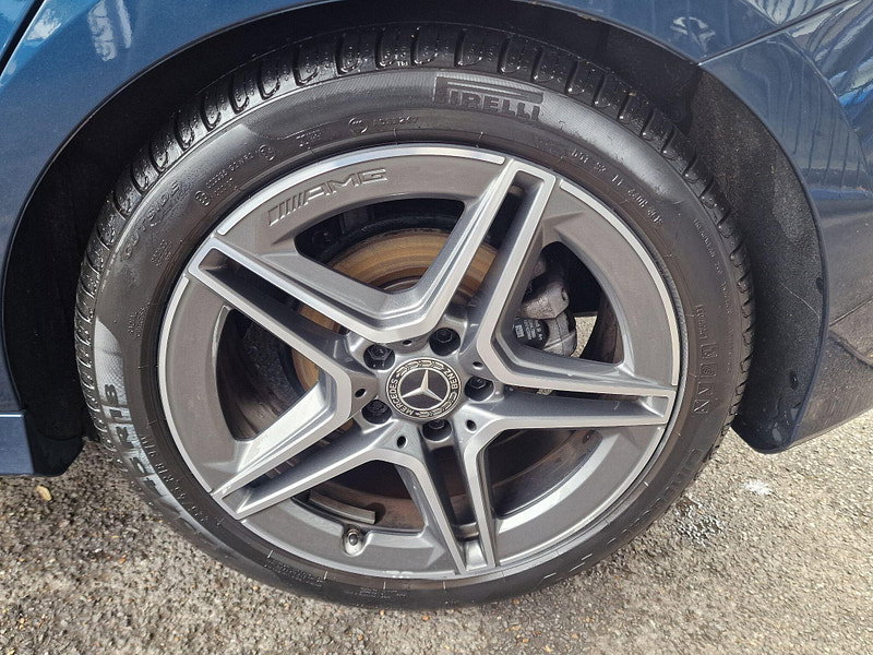 Mercedes-Benz B-Class B 200 D AMG LINE EXECUTIVE