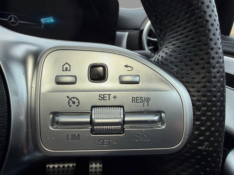 Mercedes Cla CLA 180 AMG LINE PREMIUM PLUS