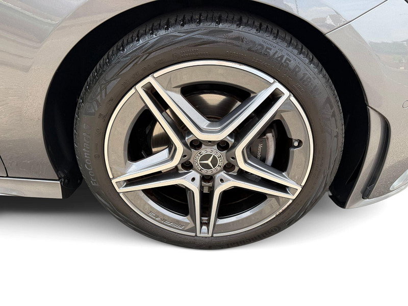 Mercedes Cla CLA 180 AMG LINE PREMIUM PLUS
