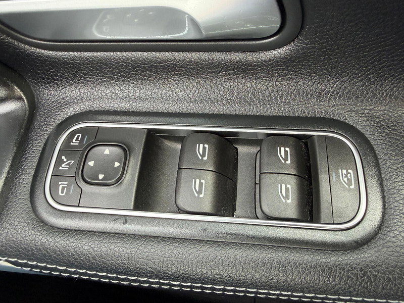 Mercedes Cla CLA 180 AMG LINE PREMIUM PLUS