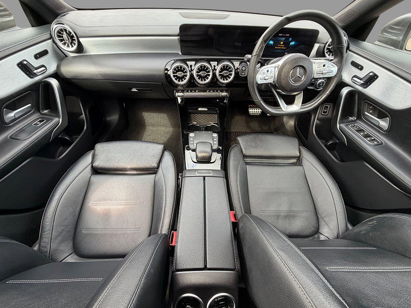 Mercedes Cla CLA 180 AMG LINE PREMIUM PLUS