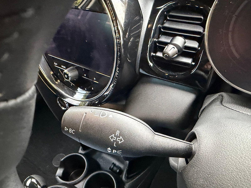 MINI Hatch COOPER CLASSIC