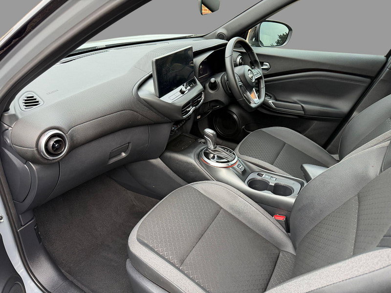 Nissan Juke DIG-T N-CONNECTA DCT