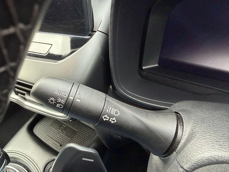 Nissan Juke DIG-T N-CONNECTA DCT