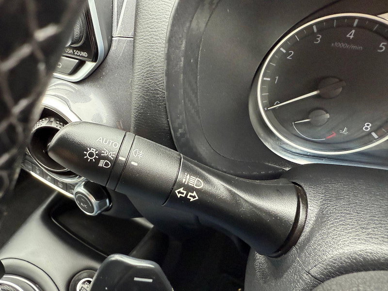 Nissan Juke DIG-T N-CONNECTA DCT