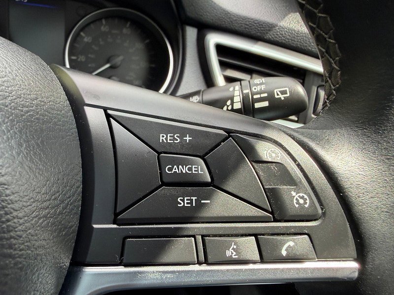 Nissan Qashqai DIG-T N-MOTION DCT