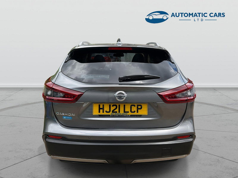 Nissan Qashqai DIG-T N-MOTION DCT