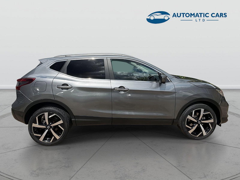 Nissan Qashqai DIG-T N-MOTION DCT
