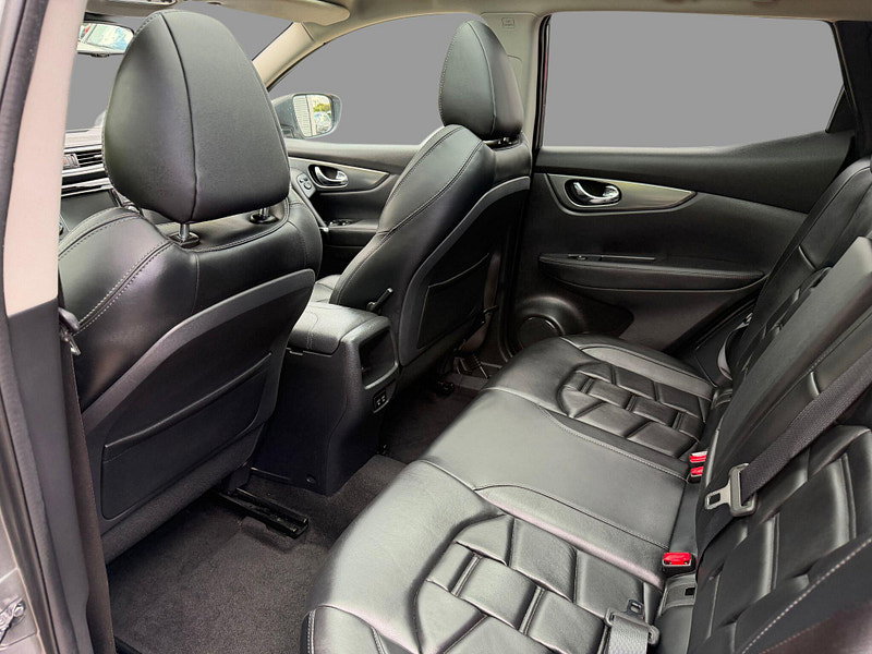 Nissan Qashqai DIG-T N-MOTION DCT