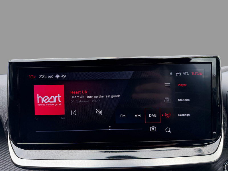 Peugeot 2008 PURETECH EAT8 S/S ALLURE