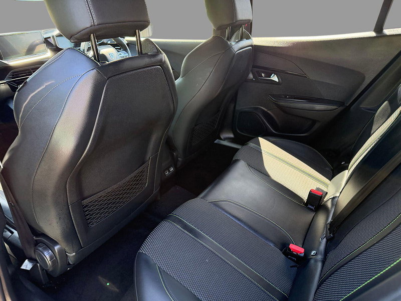 Peugeot 2008 PURETECH EAT8 S/S GT