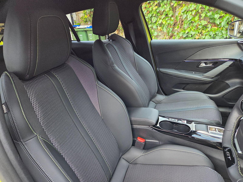 Peugeot 208 GT
