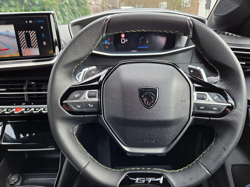Peugeot 208 GT