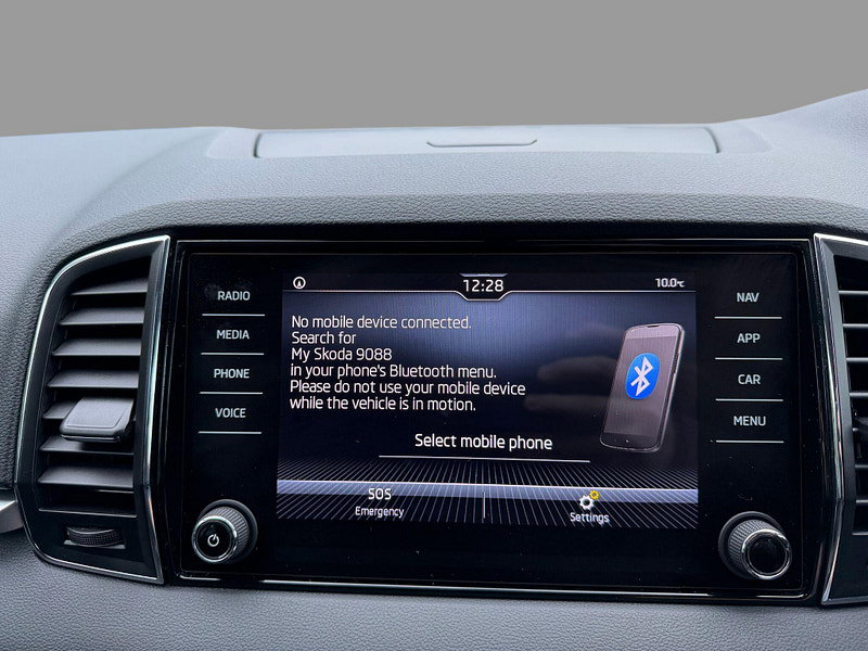 Skoda Karoq SE DRIVE TSI DSG AUTOMATIC