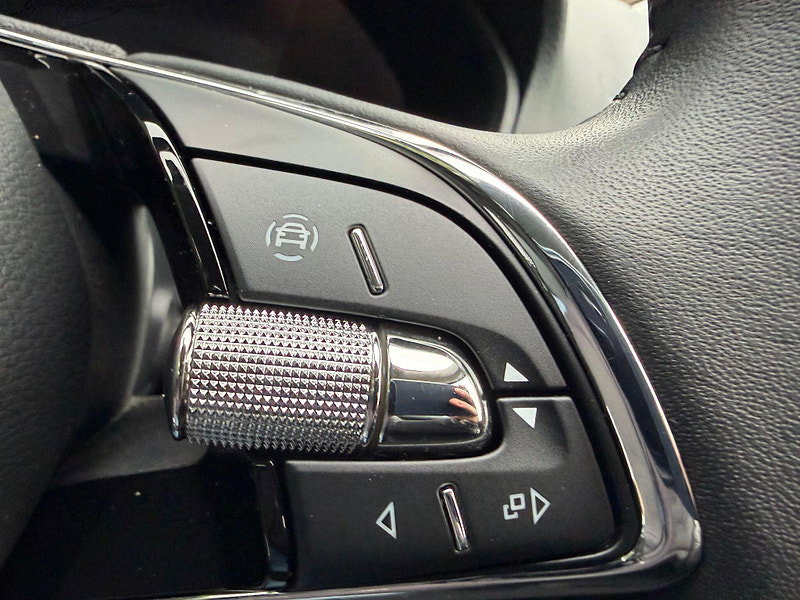 Skoda Karoq SE DRIVE TSI DSG AUTOMATIC