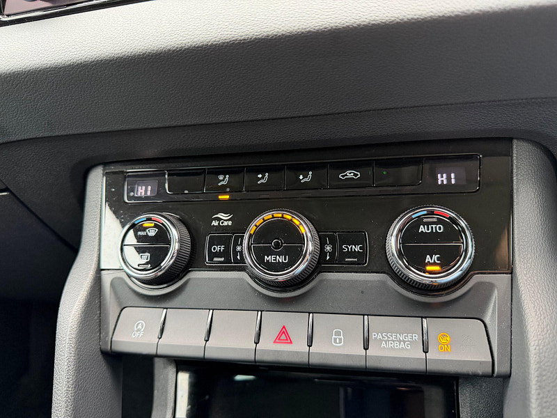 Skoda Karoq SE DRIVE TSI DSG AUTOMATIC