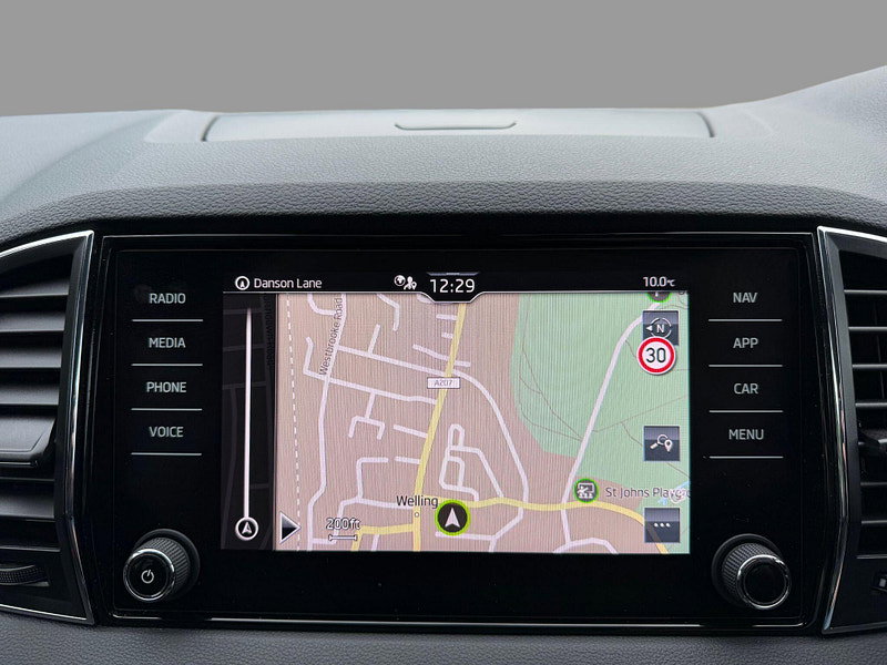 Skoda Karoq SE DRIVE TSI DSG AUTOMATIC