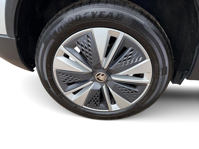Skoda Karoq SE DRIVE TSI DSG AUTOMATIC