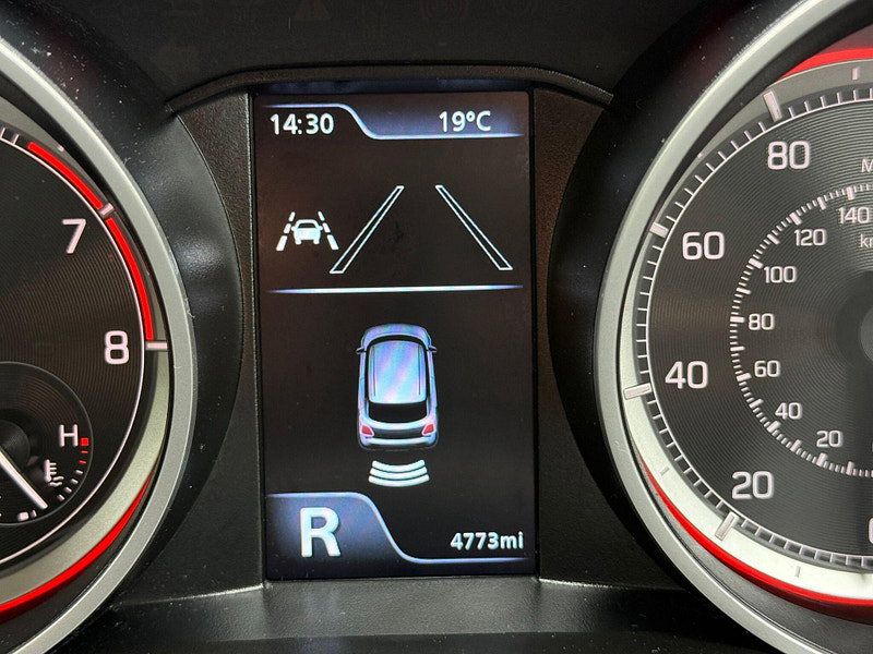 Suzuki Swift SZ5 DUALJET MHEV