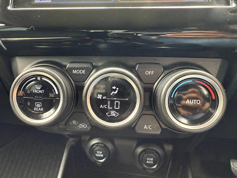 Suzuki Swift SZ5 DUALJET MHEV