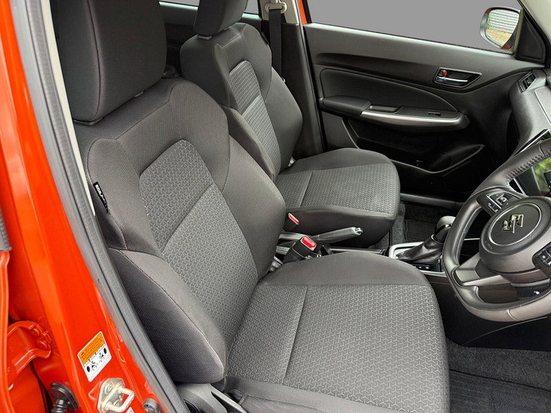 Suzuki Swift SZ5 DUALJET MHEV