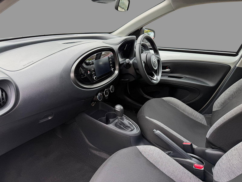 Toyota Aygo x VVT-I PURE