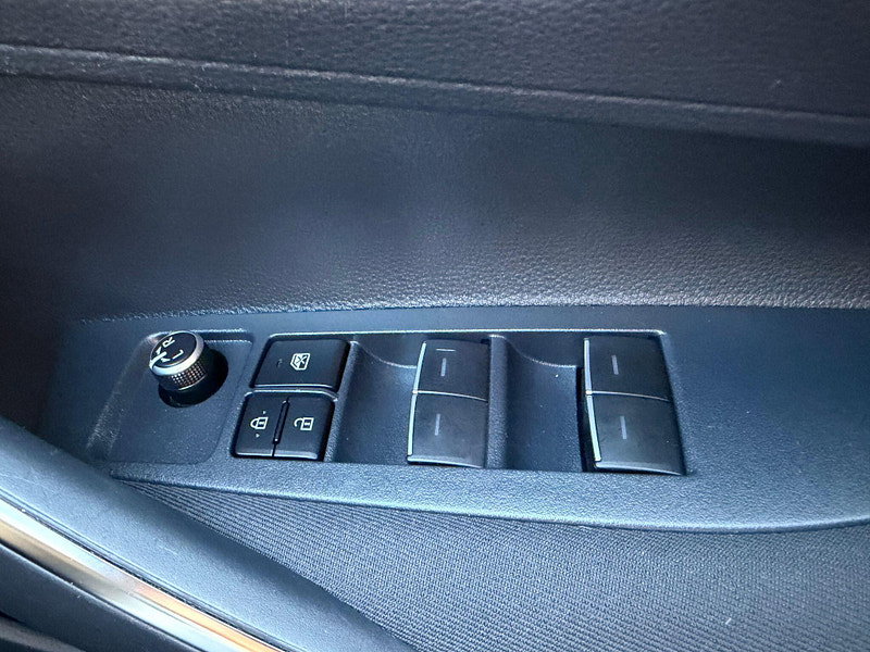 Toyota Corolla ICON