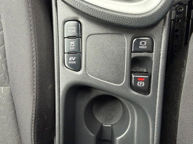 Toyota Yaris cross automatic ICON