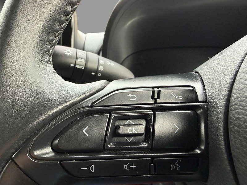 Toyota Yaris cross automatic ICON