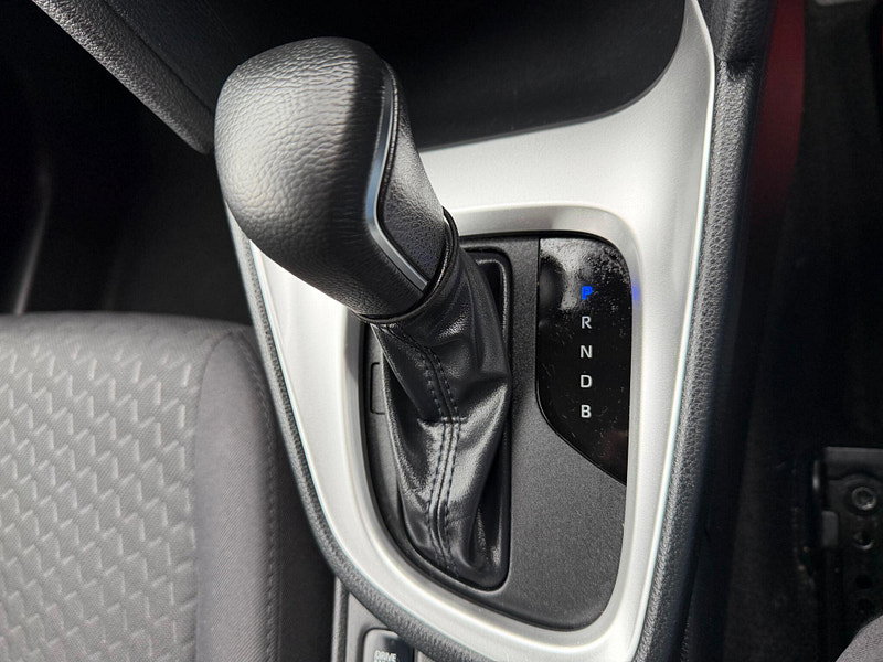 Toyota Yaris cross automatic ICON