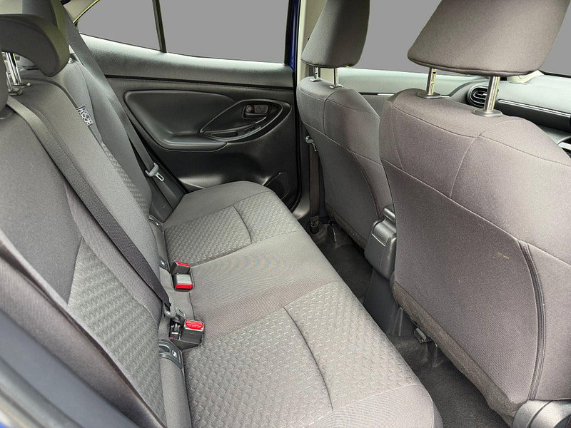 Toyota Yaris cross automatic ICON