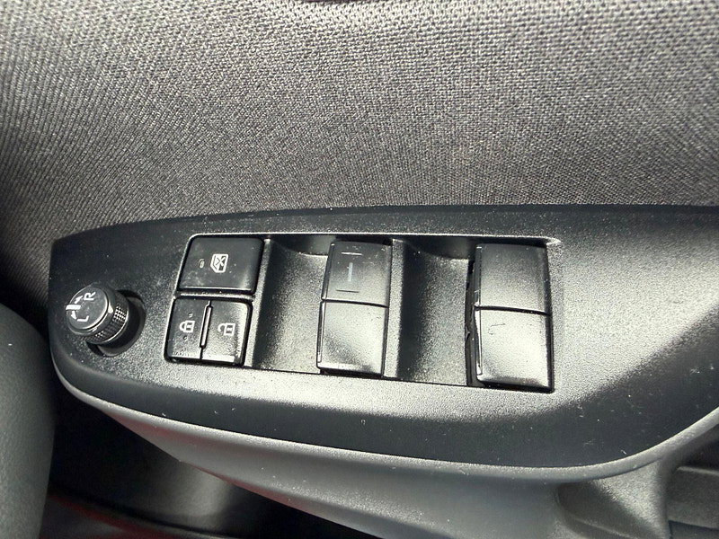 Toyota Yaris cross automatic ICON
