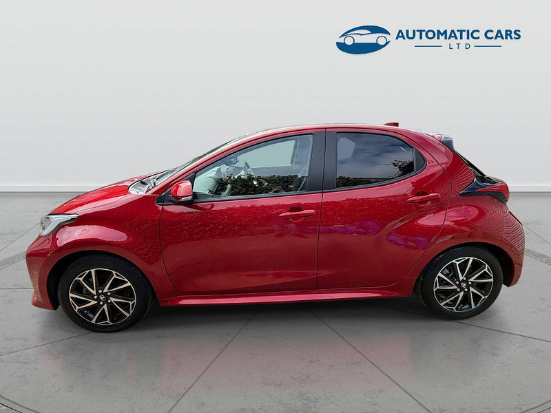 Toyota Yaris DESIGN FHEV