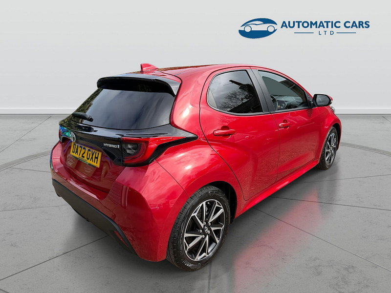 Toyota Yaris DESIGN FHEV