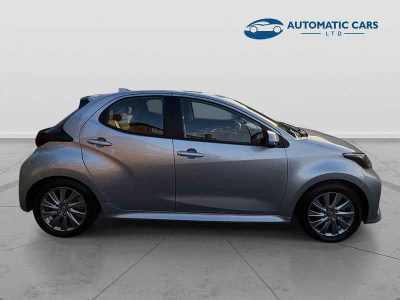 Toyota Yaris ICON FHEV