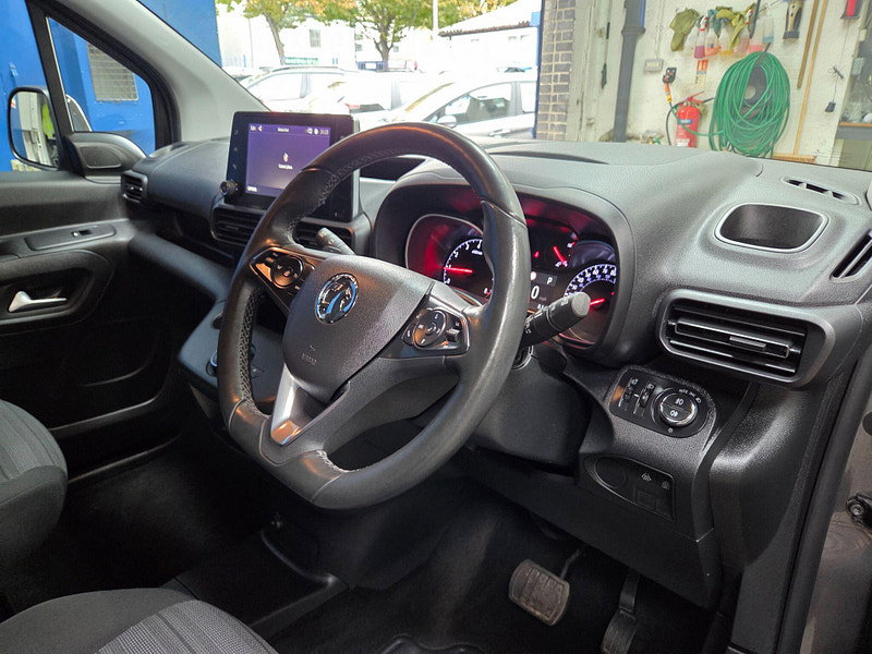 Vauxhall Combo life automatic ELITE S/S
