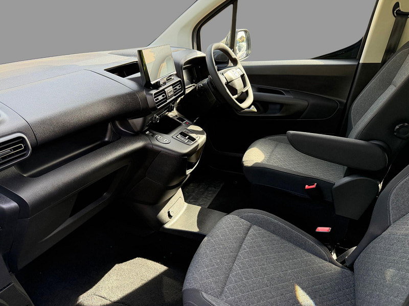 Vauxhall Combo Life DESIGN XL Seven Seater