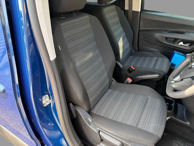 Vauxhall Combo Life EDITION XL S/S Wheel Chair Adapted 2 Seater