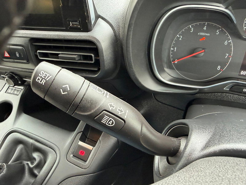 Vauxhall Combo Life SE S/S Manual