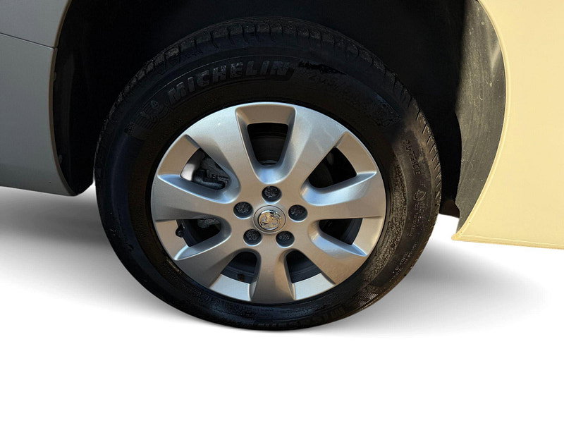 Vauxhall Combo Life SE XL S/S WAV Conversion
