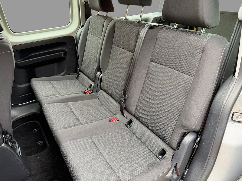 Volkswagen Caddy maxi 5 st automatic C20 LIFE TDI Wheel Chair Aadapted