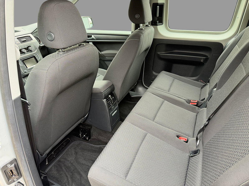 Volkswagen Caddy maxi 5 st automatic C20 LIFE TDI Wheel Chair Aadapted