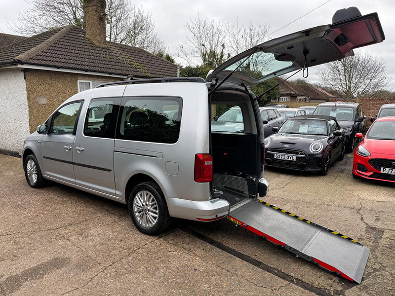 Volkswagen Caddy maxi 5 st automatic C20 LIFE TDI Wheel Chair Aadapted